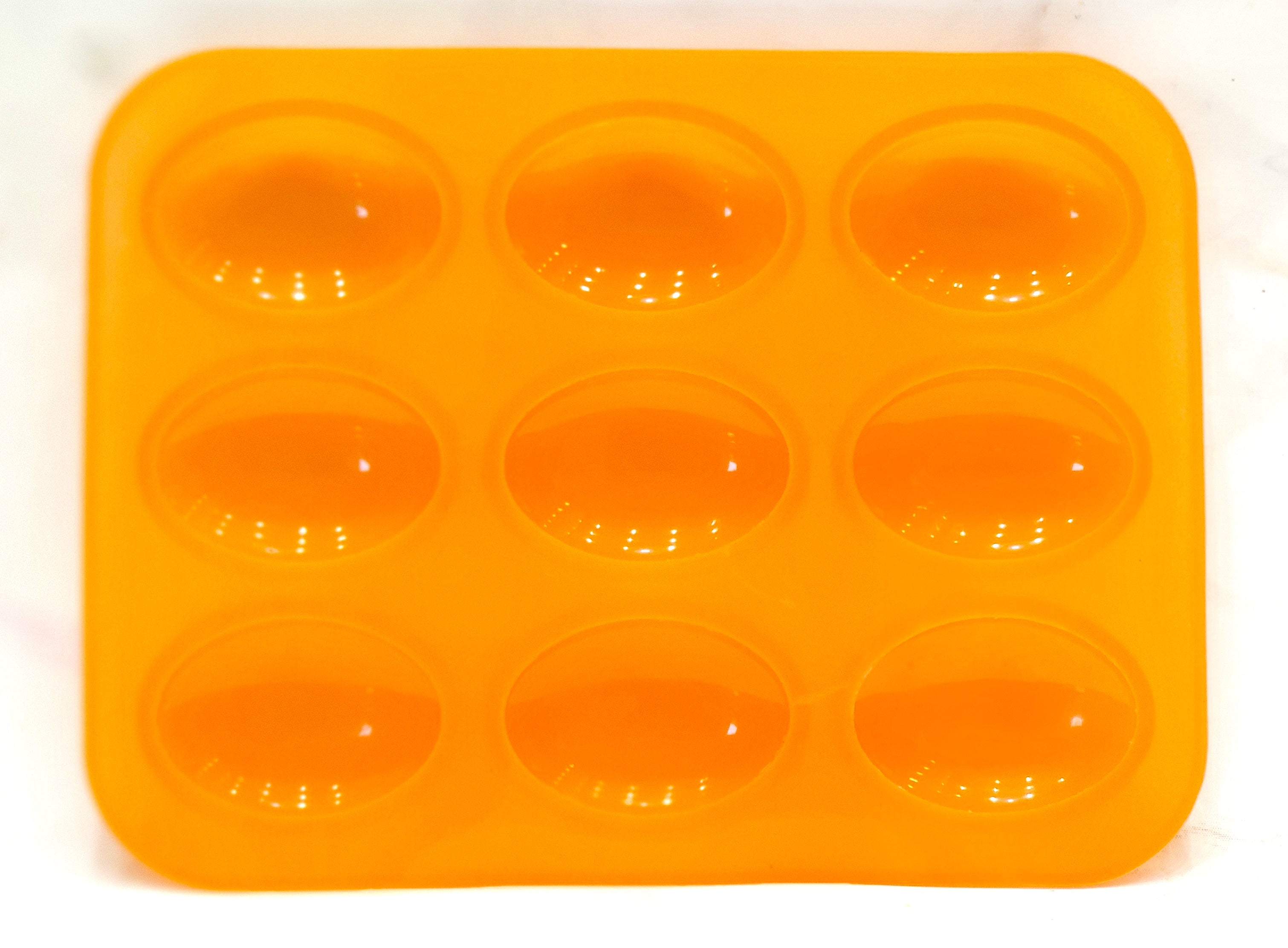 Egg Shape Mould (70GM)