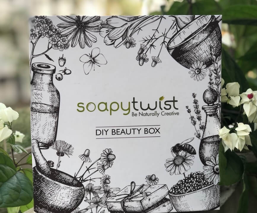 Herbal Shampoo DIY Beauty Box