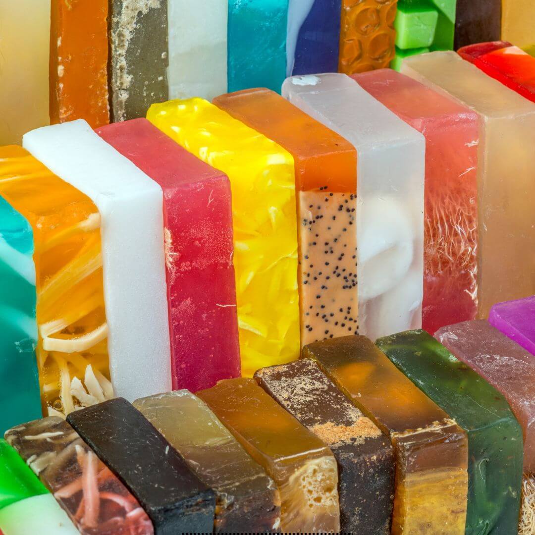TOP 7 SOAP BASES FOR SUMMER: YOUR SKIN’S BEST FRIENDS FOR THE HOT SEASON